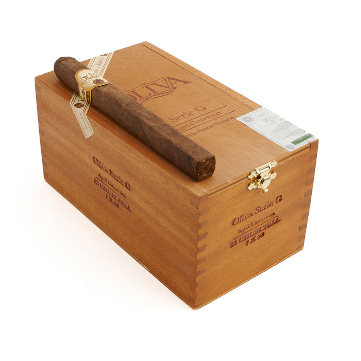 Oliva Serie G Cameroon Churchill