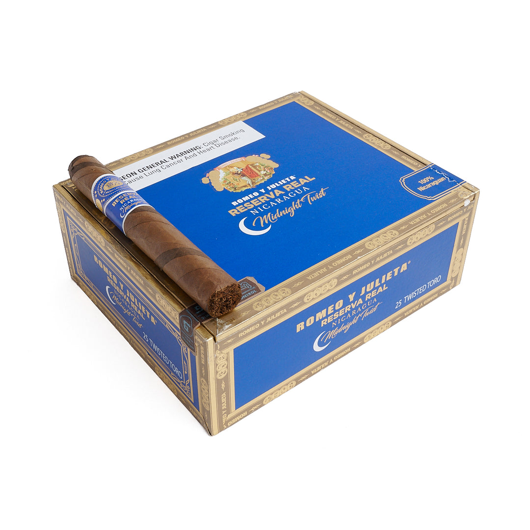 Romeo Y Julieta Reserva Real Nicaragua Midnight Twist Twisted Toro