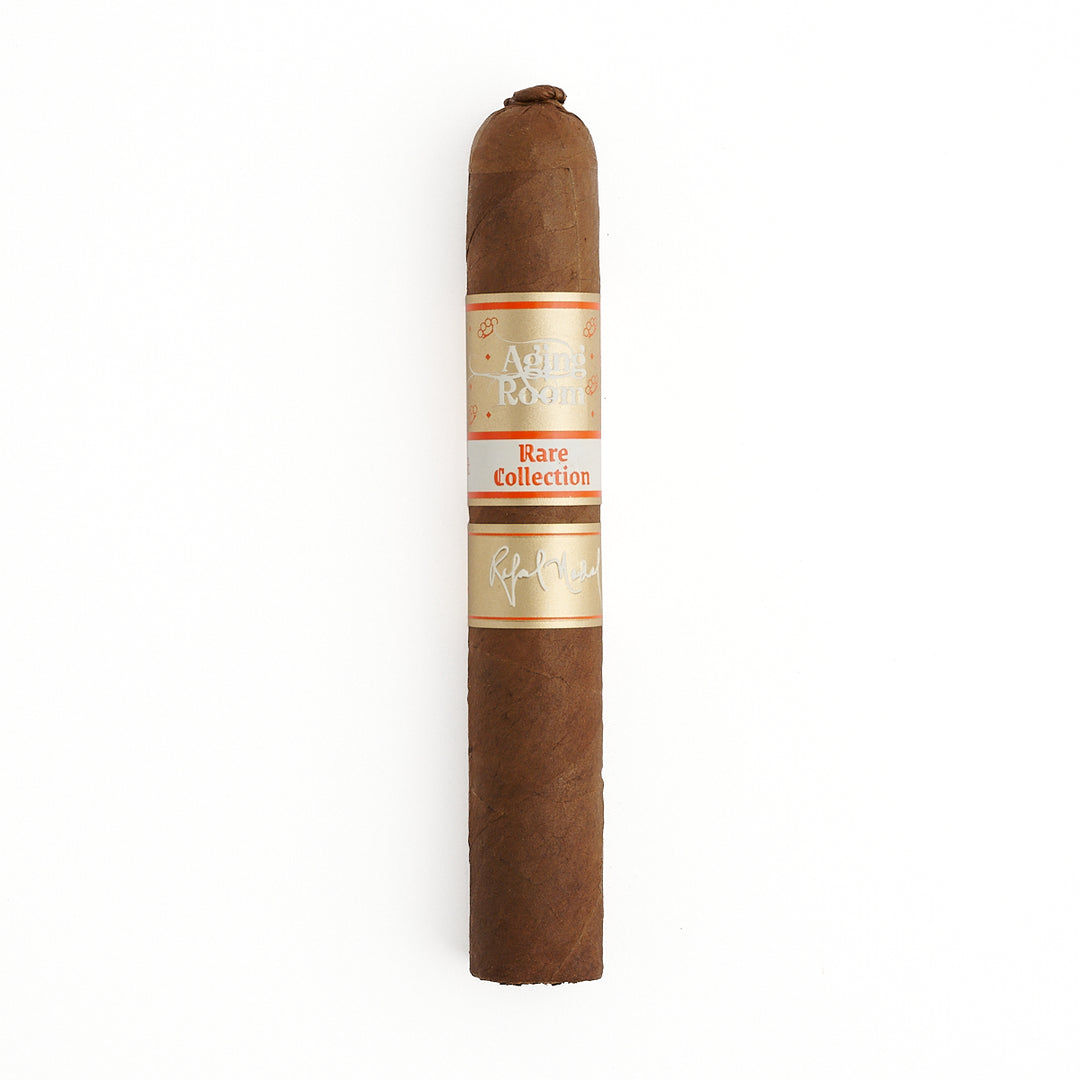 Aging Room Rare Collection Vivase