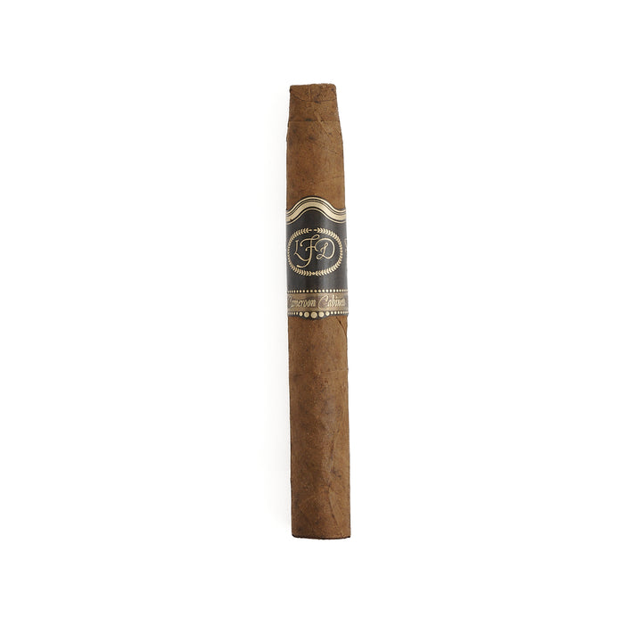 La Flor Dominicana Cameroon Cabinet Chisel