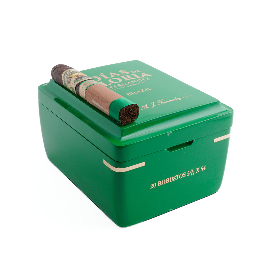 AJ Fernandez Dias de Gloria Brazil Robusto