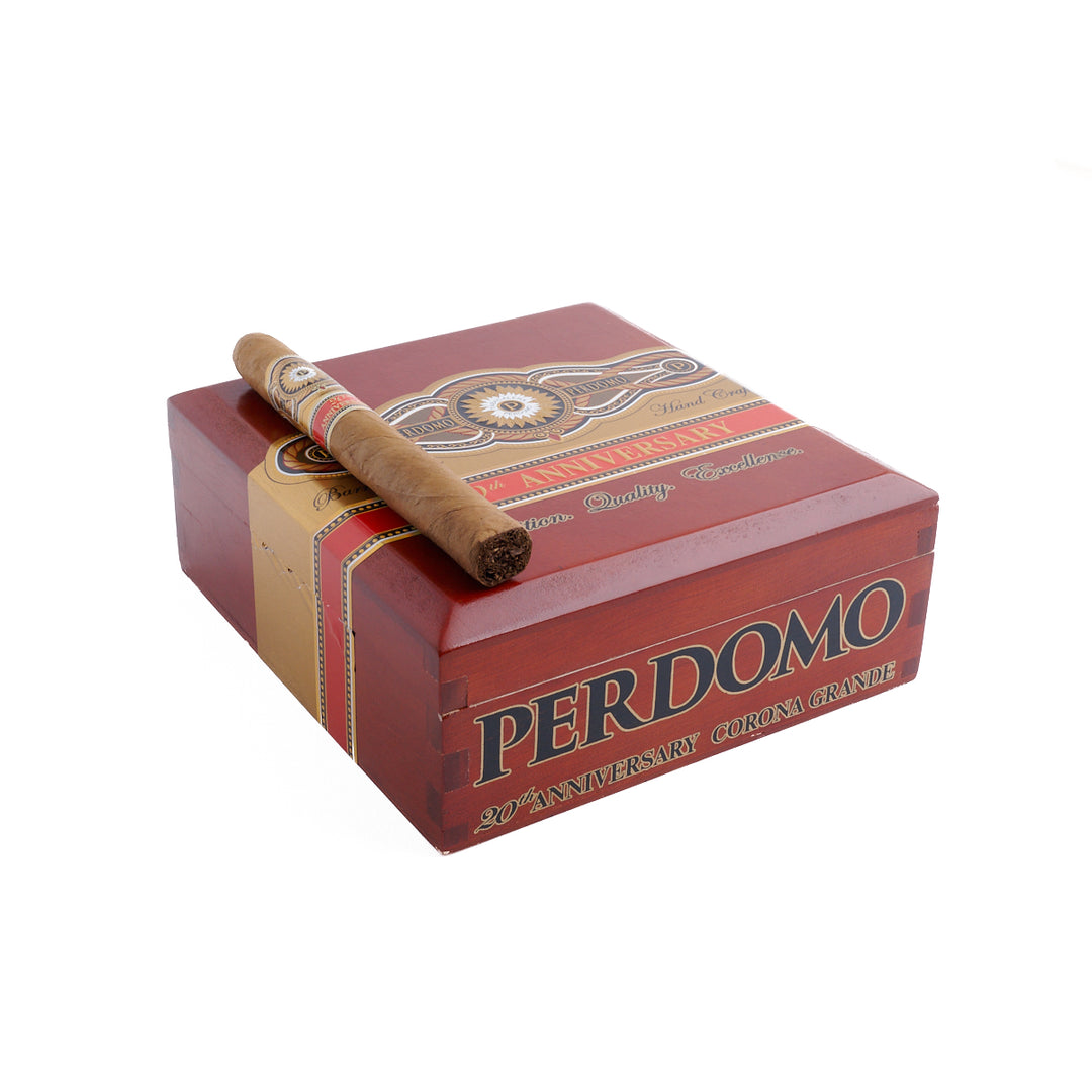 Perdomo 20th Anniversary Connecticut Corona Grande
