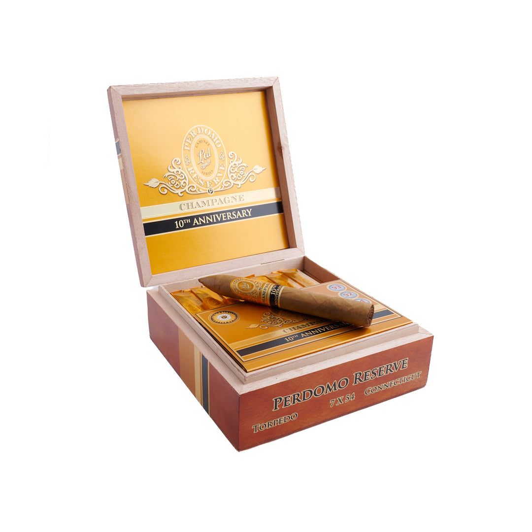 Perdomo 10th Anniversary Champagne Torpedo