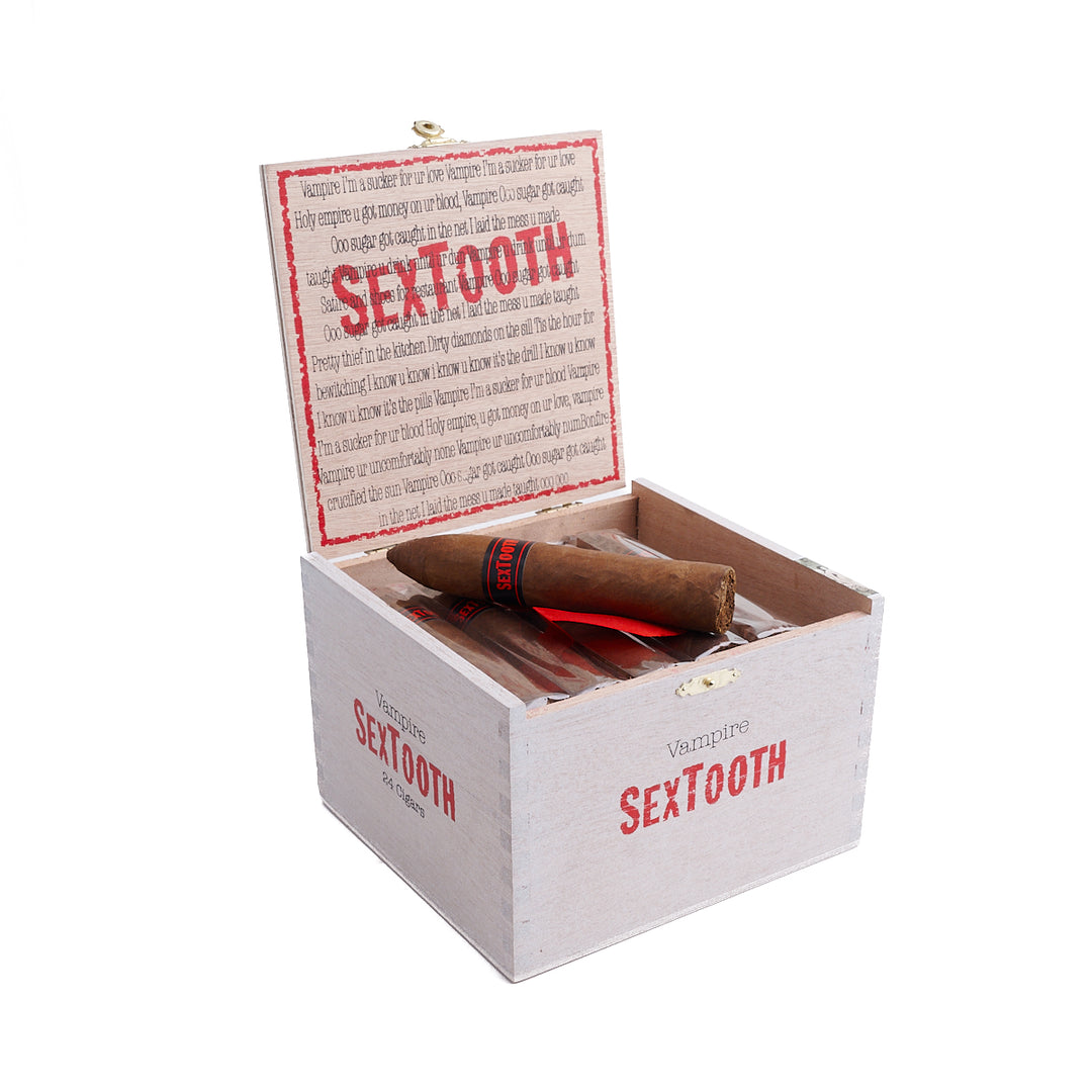 Tatuaje Sextooth Vampire