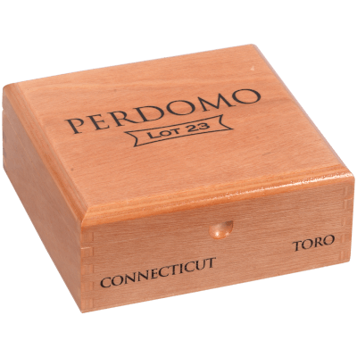 Perdomo Lot 23 Connecticut Toro