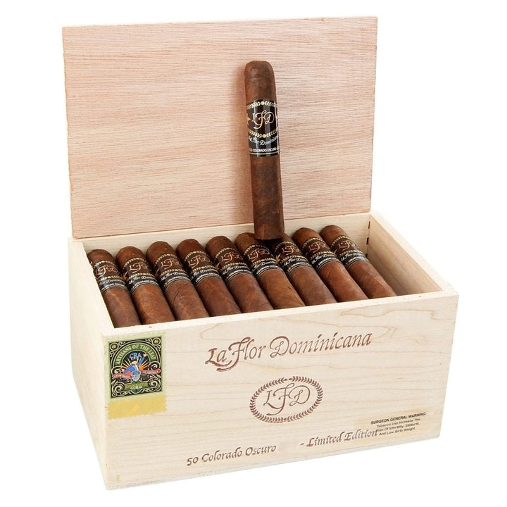 La Flor Dominicana Colorado Oscuro No. 4 Robusto