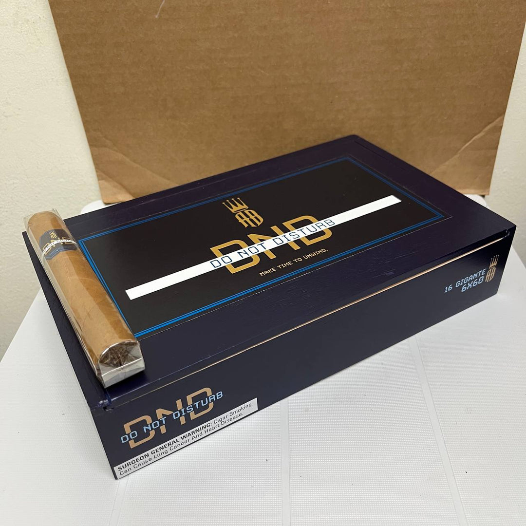 Alec Bradley Do Not Disturb Gordo