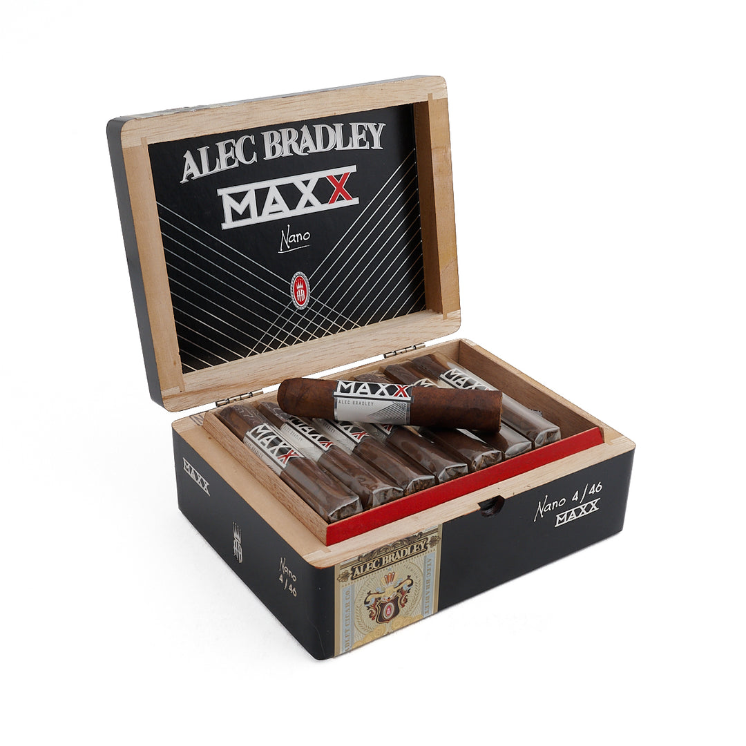 Alec Bradley MAXX Nano