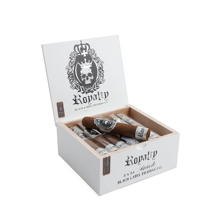 Black Label Trading Royalty Robusto
