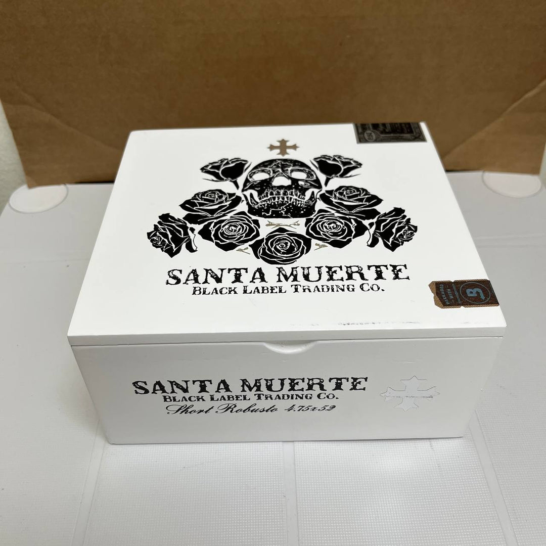 Black Label Trading Santa Muerte Short Robusto