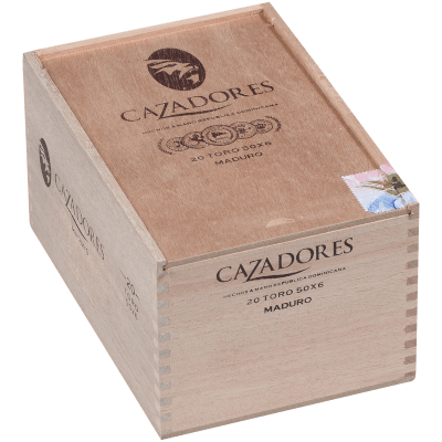La Aurora Cazadores Maduro Toro