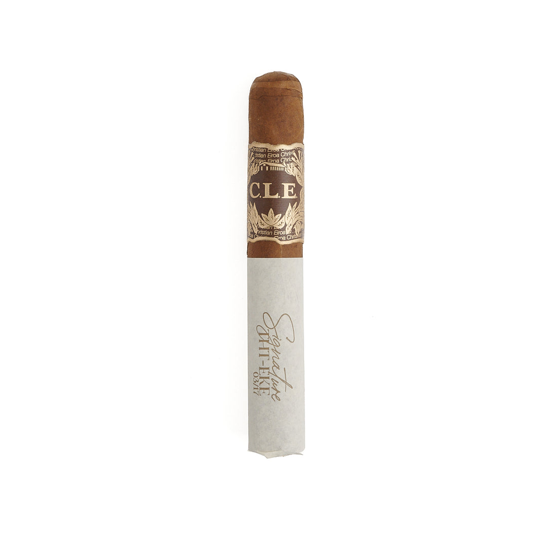 C.L.E. Signature Robusto