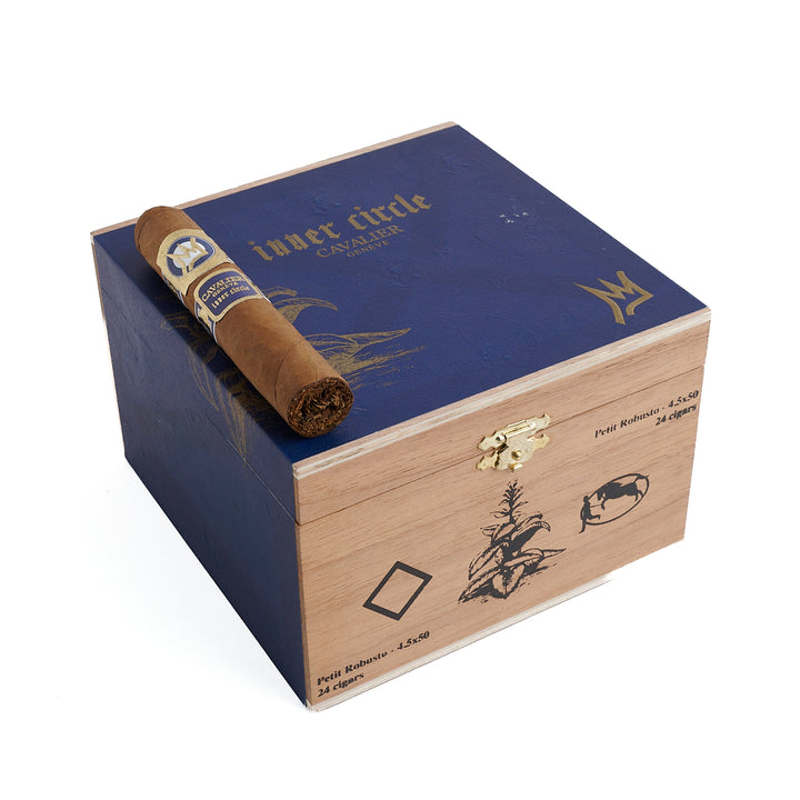 Cavalier Geneve Inner Circle Petit Robusto