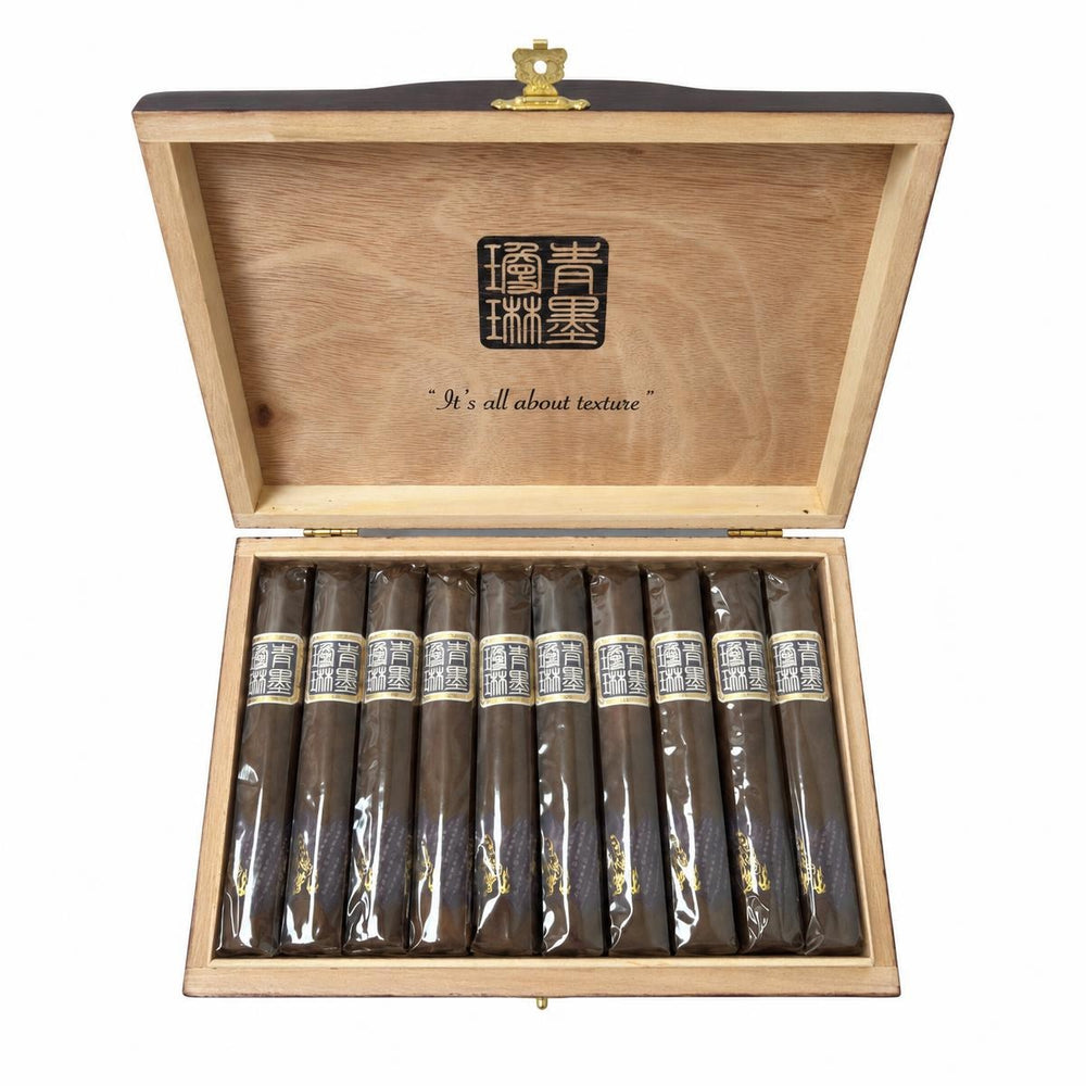 ChiMolly Pioneer Robusto AI product photo