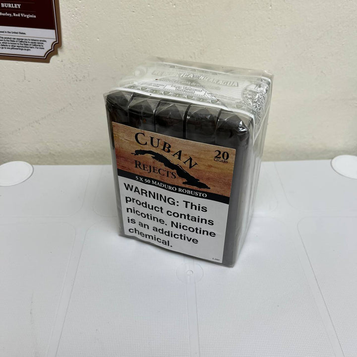 Cuban Rejects Maduro Robusto