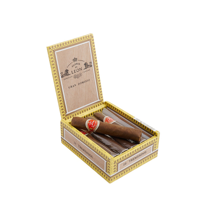 Curivari Gloria Leon Gran Dominio Tremendos Petit Corona