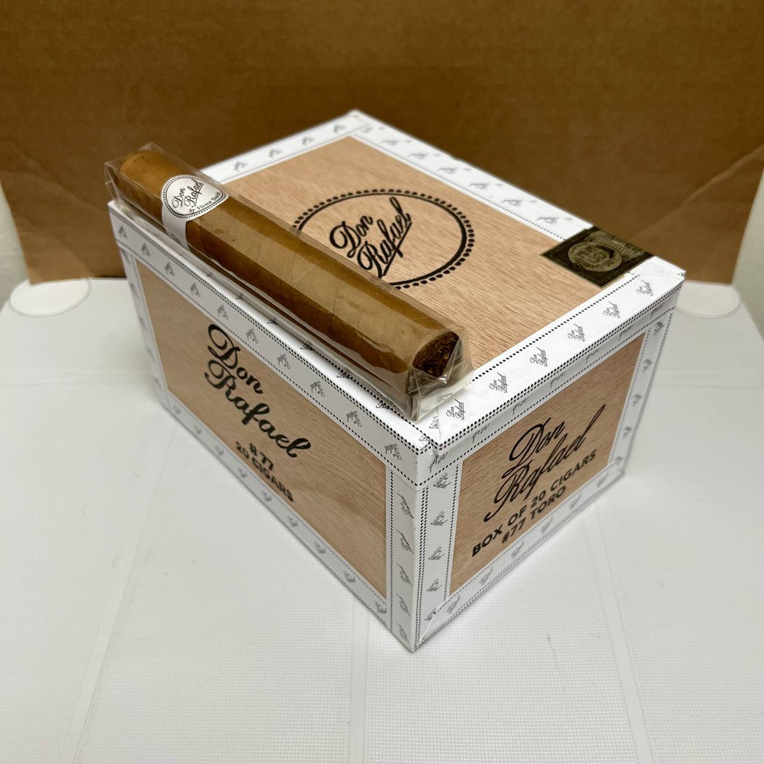 Don Rafael Natural #77 Toro