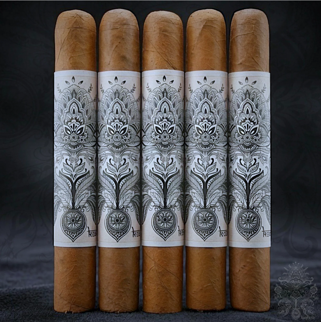 Ezra Zion Kashmir Black Vanilla