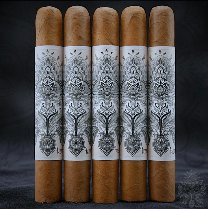 Ezra Zion Kashmir Black Vanilla