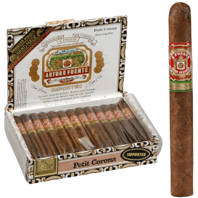 Arturo Fuente Petit Corona Natural