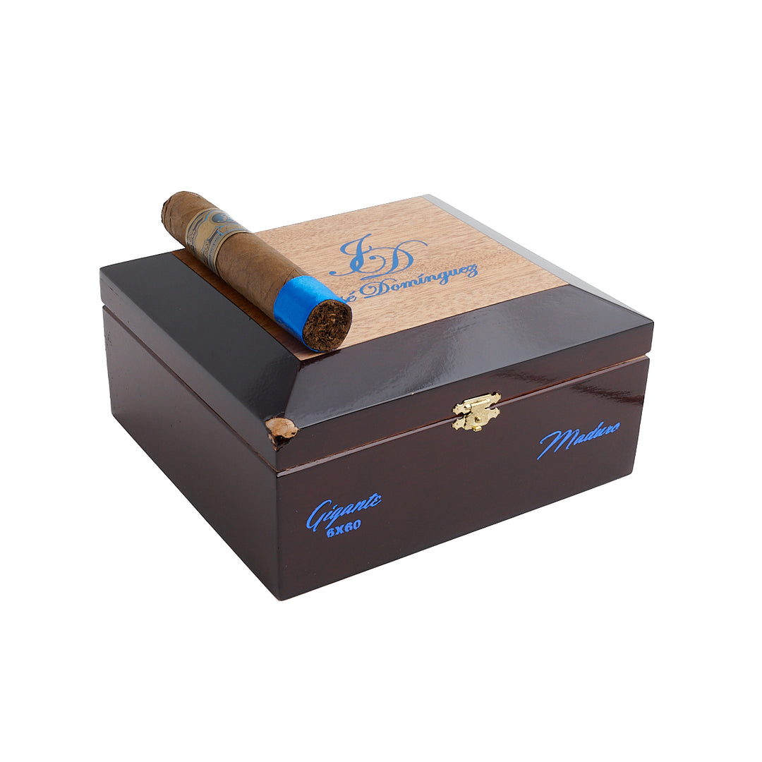 Jose Dominguez Gigante Maduro