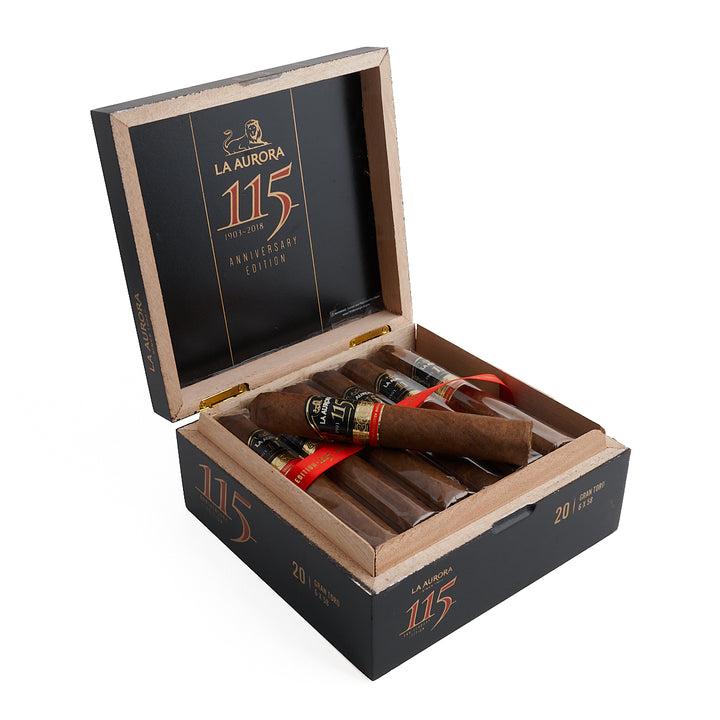 La Aurora 115th Anniversary Gran Toro