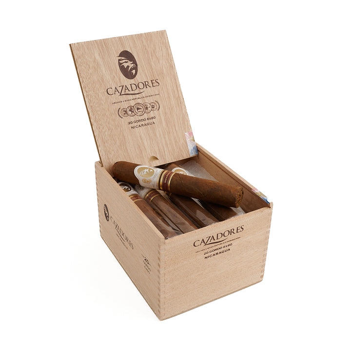 La Aurora Cazadores Nicaragua Gordo