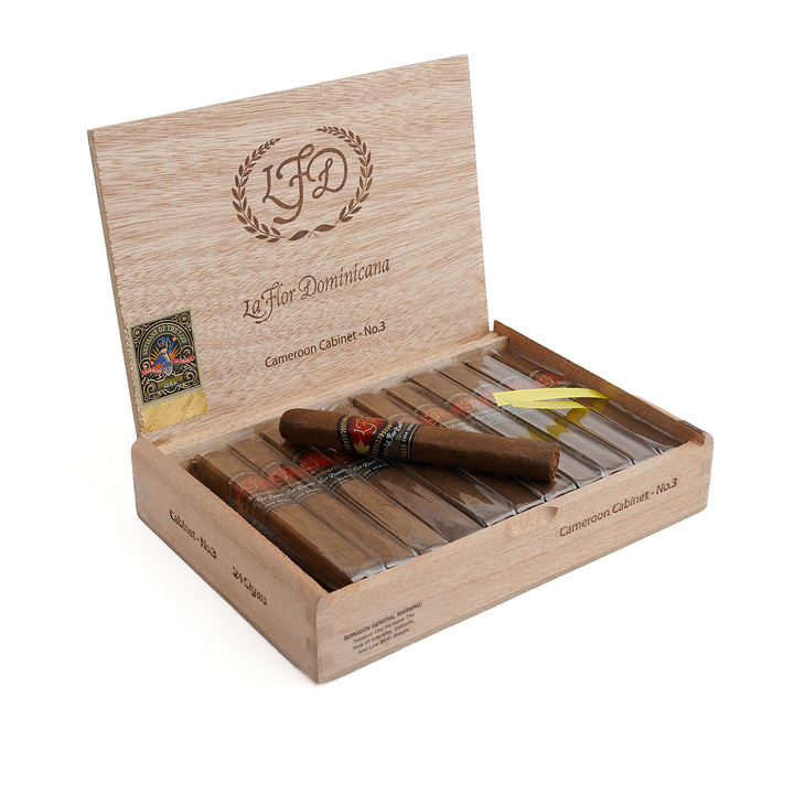 La Flor Dominicana Cameroon Cabinet #3