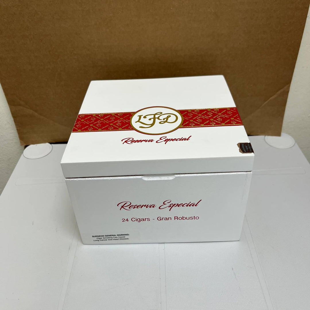 La Flor Dominicana Reserva Especial Gran Robusto