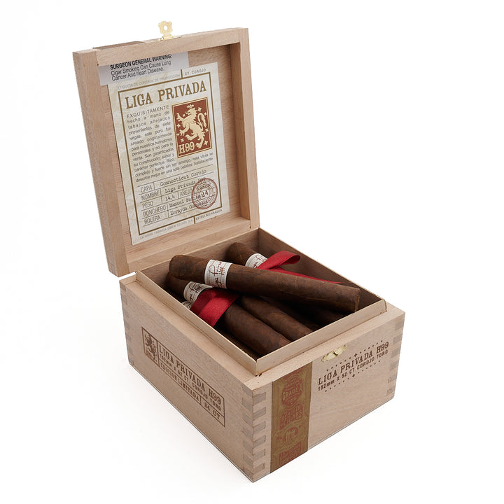 Liga Privada H99 Connecticut Corojo Toro