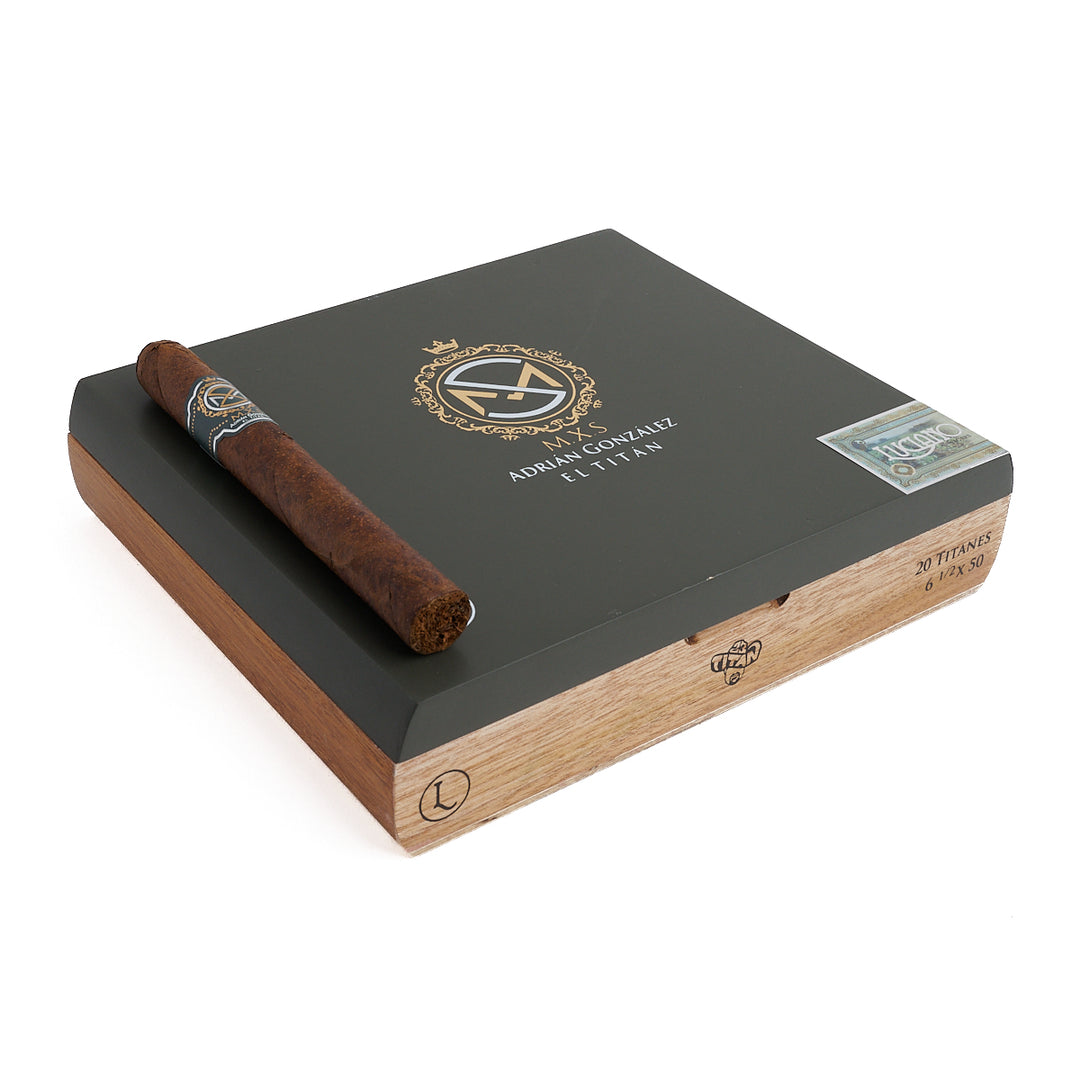 Luciano M.X.S Adrian Gonzalez EL Titan