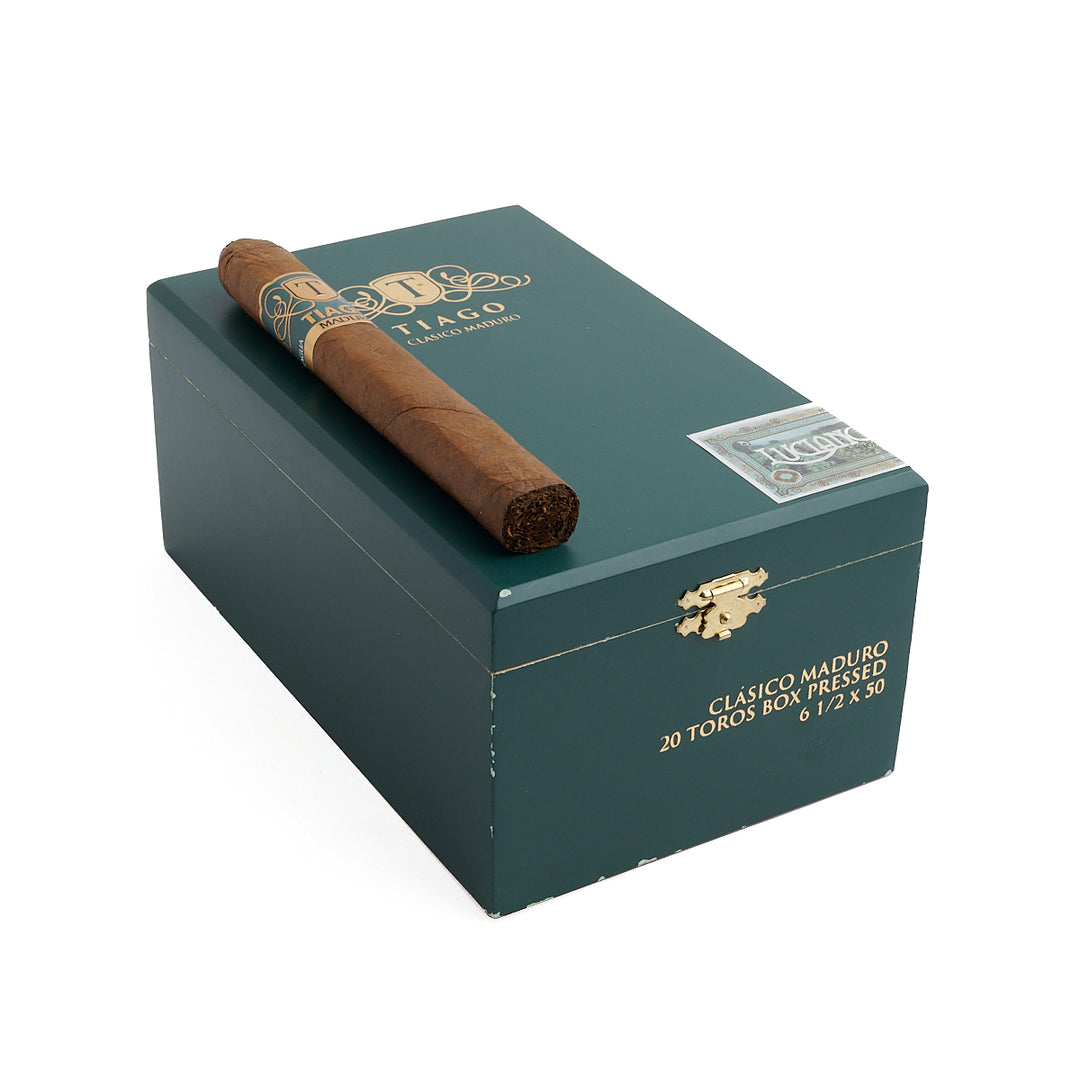 Luciano Tiago Clasico Maduro Toro