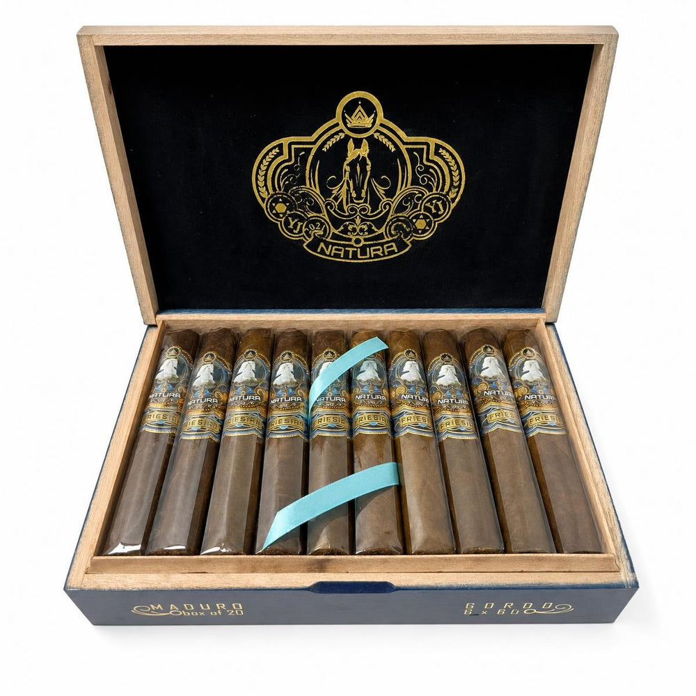 Natura Cigars Friesian Maduro Gordo AI product photo