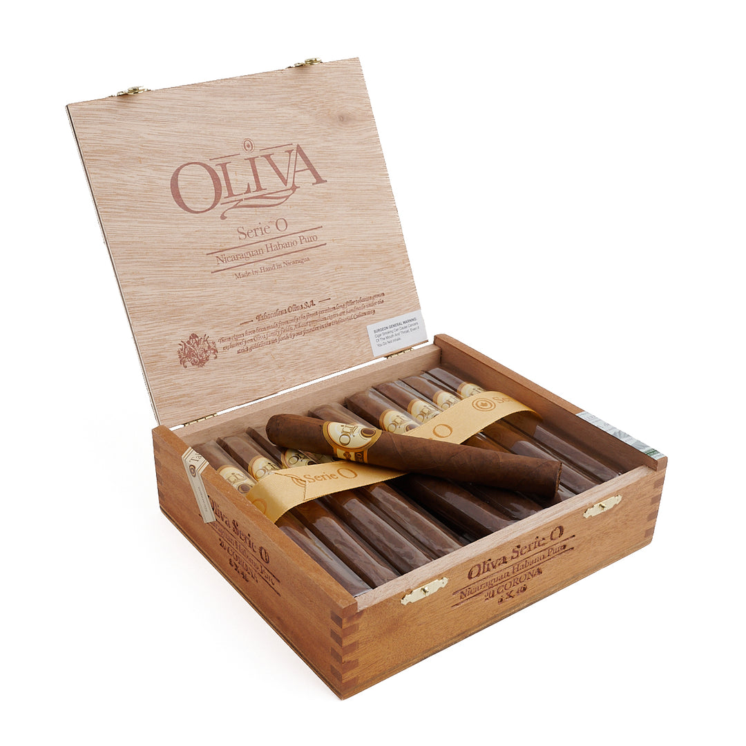 Oliva Serie O Corona