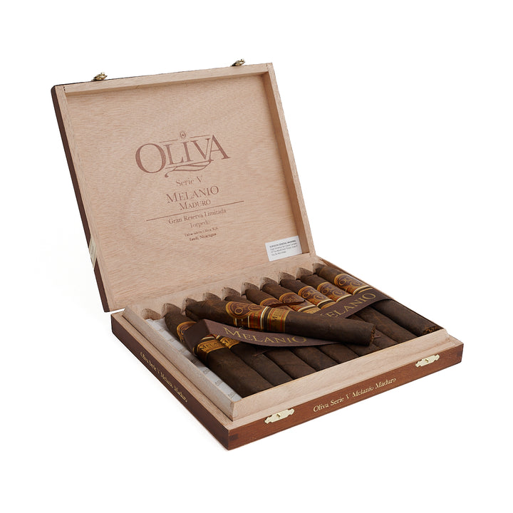 Oliva Serie V Melanio Maduro Torpedo