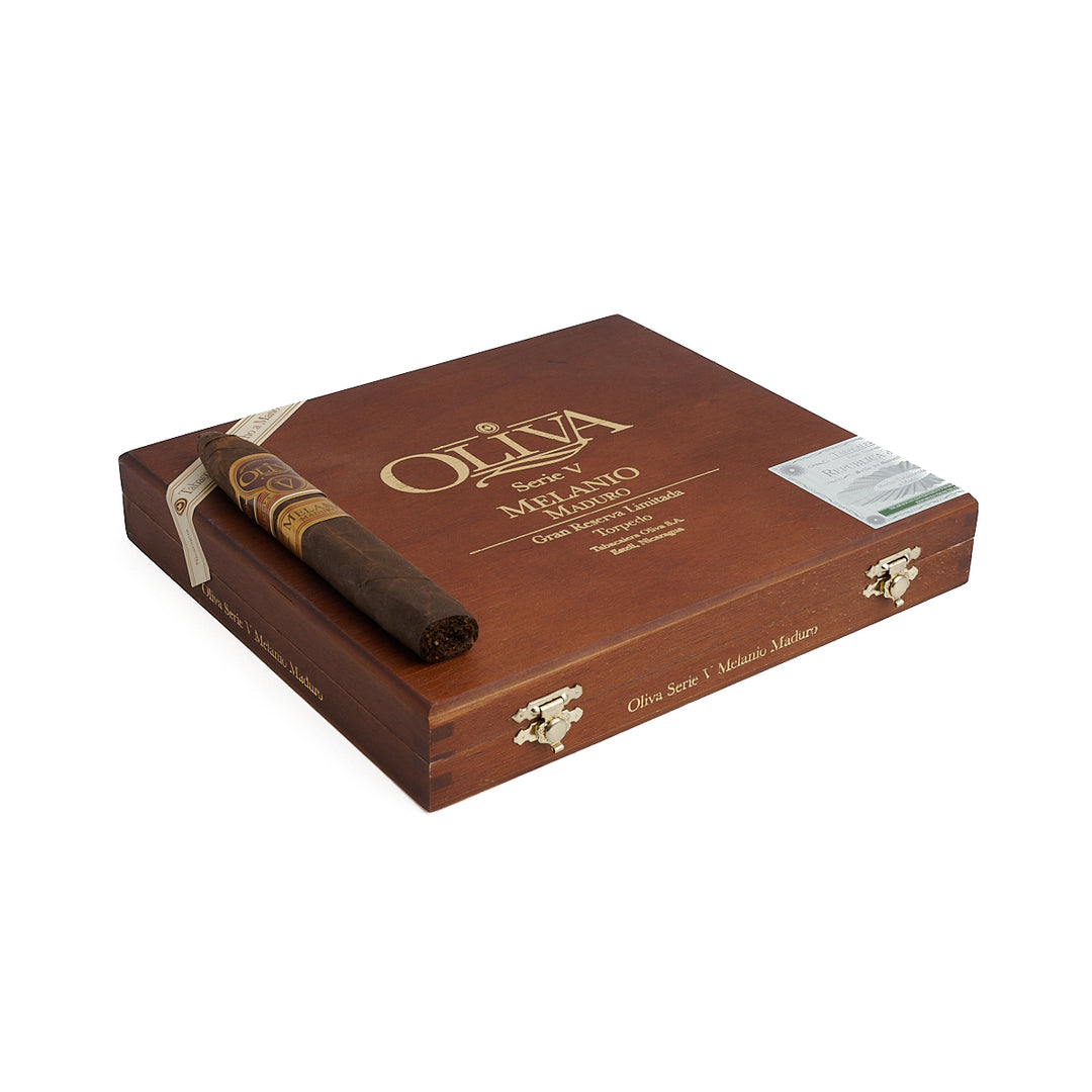 Oliva Serie V Melanio Maduro Torpedo