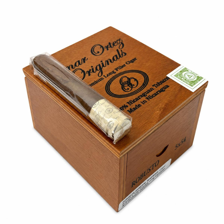 Omar Ortez Originals Robusto AI product photo