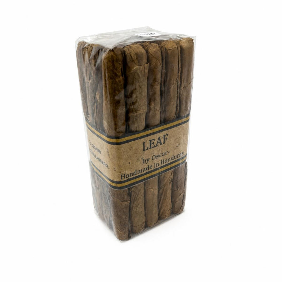 Oscar Leaf Sumatra Lancero AI product photo