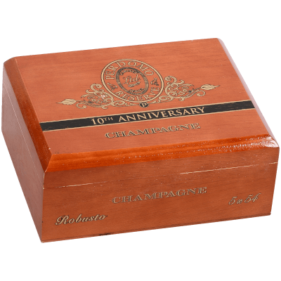 Perdomo 10th Anniversary Champagne Robusto