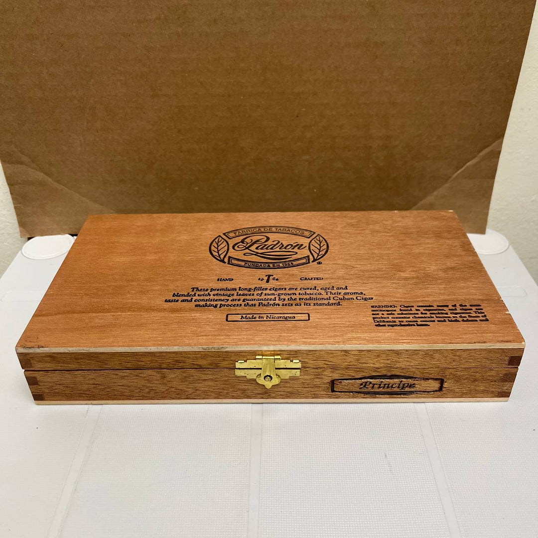 Padron 1964 Anniversary Principe Petite Corona Natural