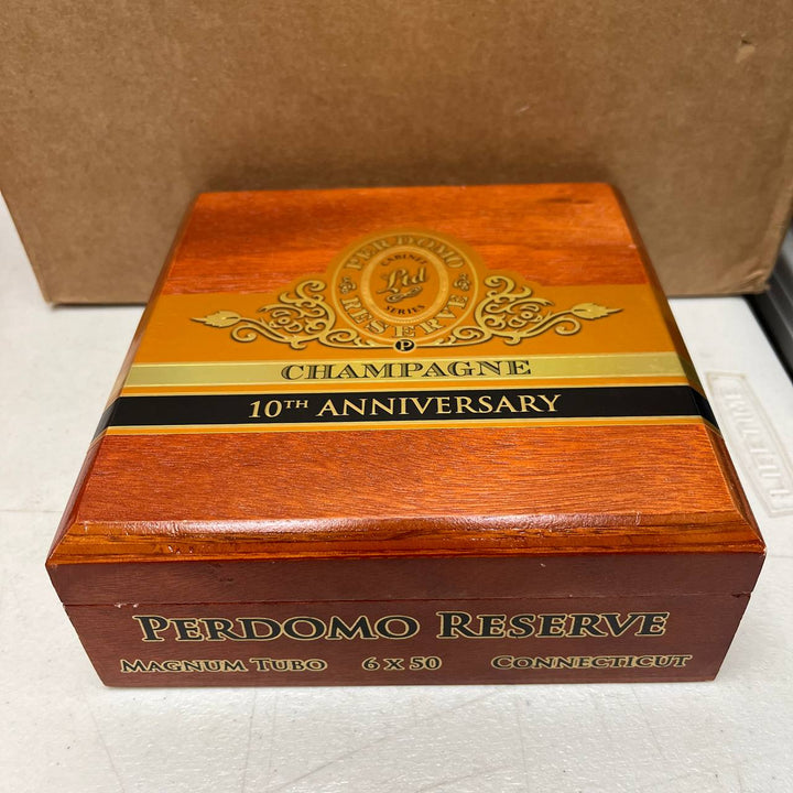 Perdomo 10th Anniversary Champagne Magnum Tubo