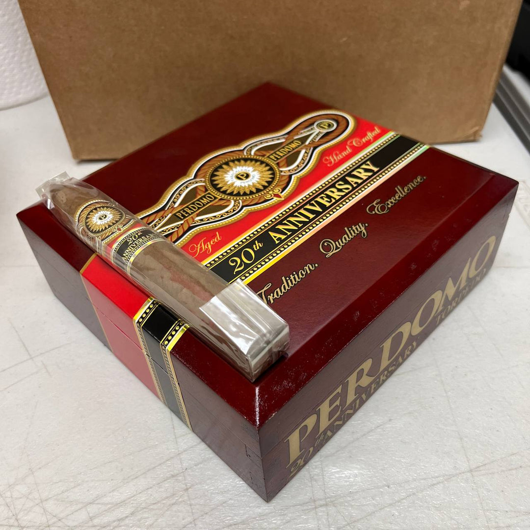 Perdomo 20th Anniversary Sun Grown Torpedo