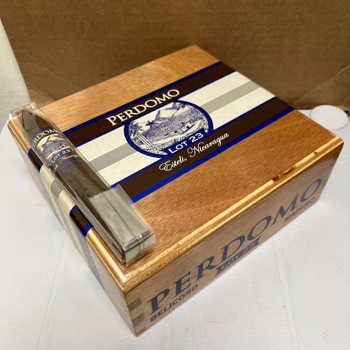 Perdomo Lot 23 Maduro Belicoso