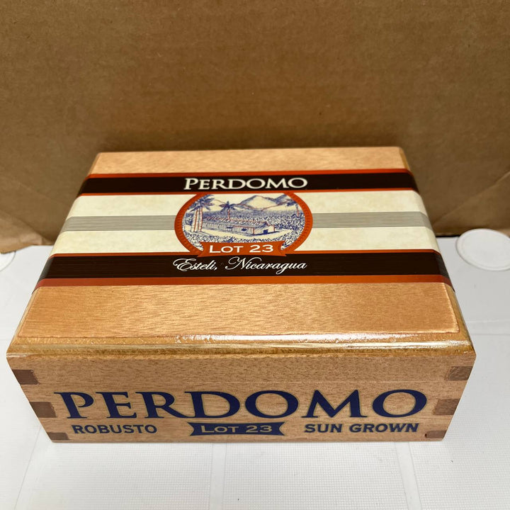 Perdomo Lot 23 Sun Grown Robusto