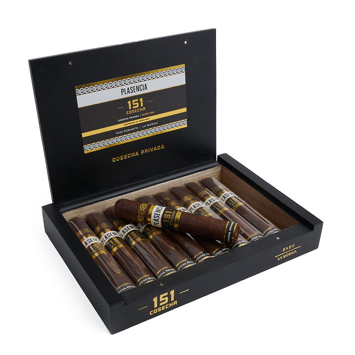 Plasencia Cosecha 151 La Musica Robusto