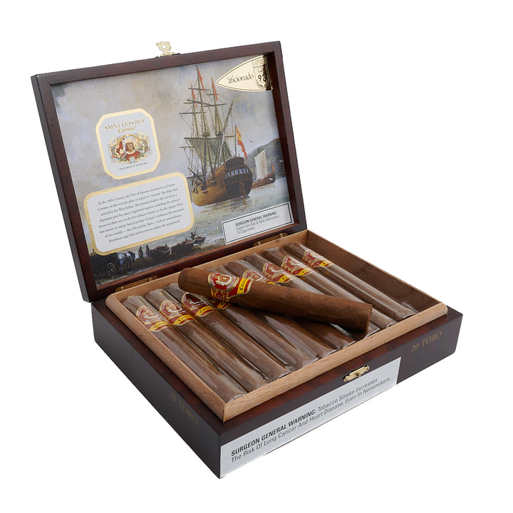 Saint Luis Rey Carenas Toro