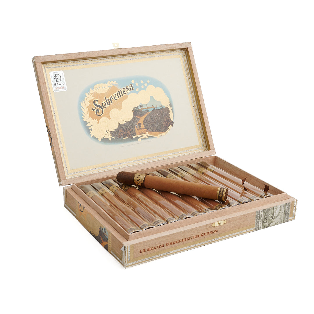 Sobremesa Solita Churchill en Cedros