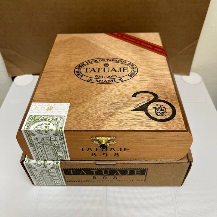 Tatuaje 8-9-8