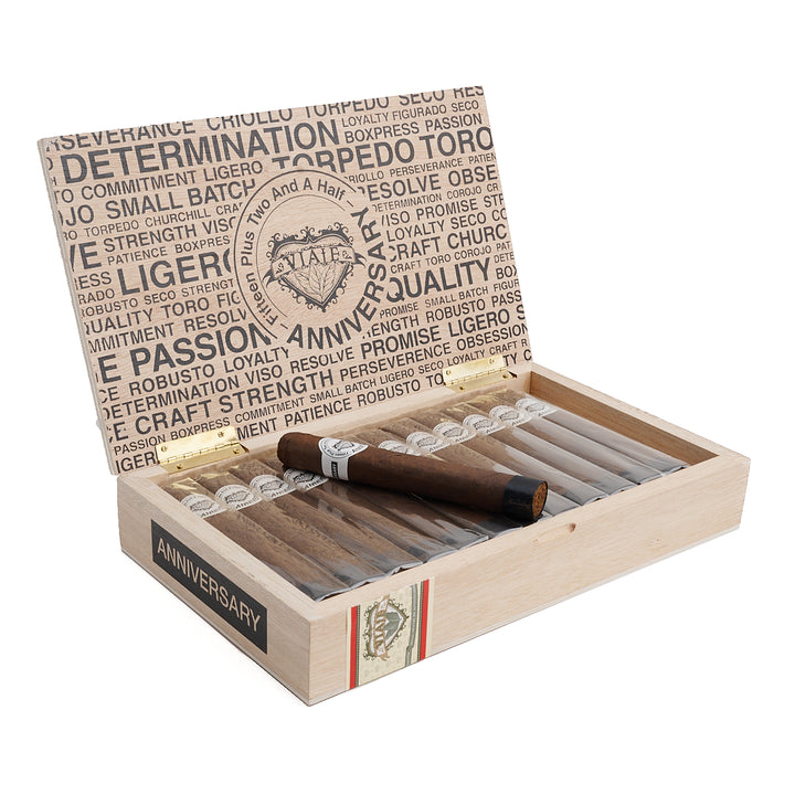 Viaje Fifteen Plus Two and a Half Anniversario Black
