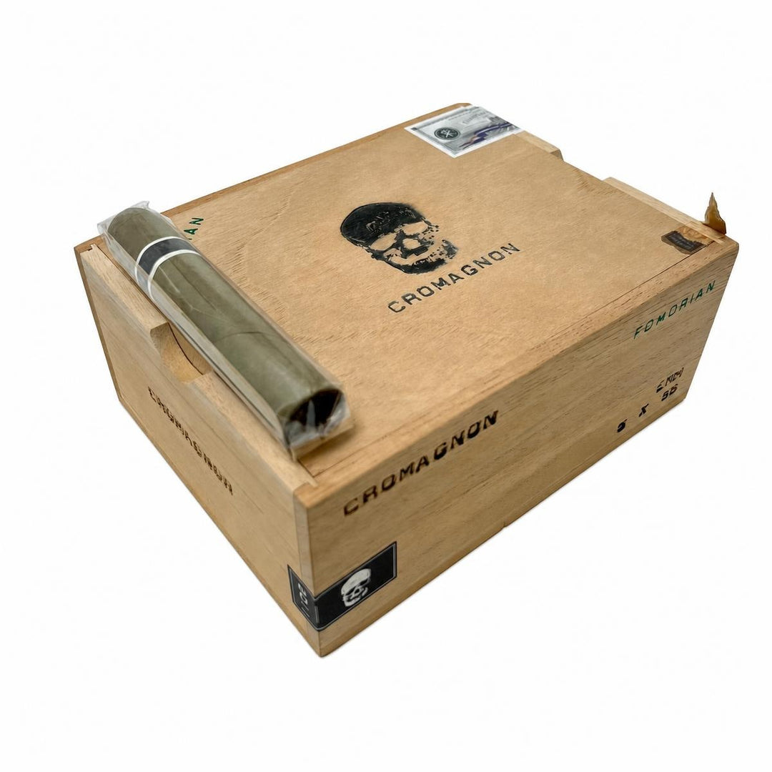 RoMa Craft CroMagnon Fomorian LE Robusto AI product photo